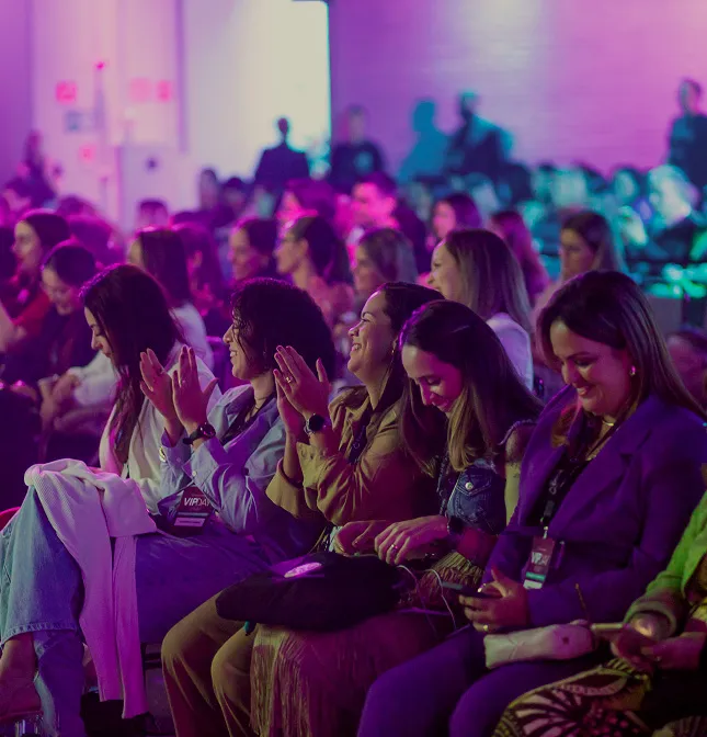 Público no Evento Casar.com - O Maior do Setor Casal em trajes de casamento